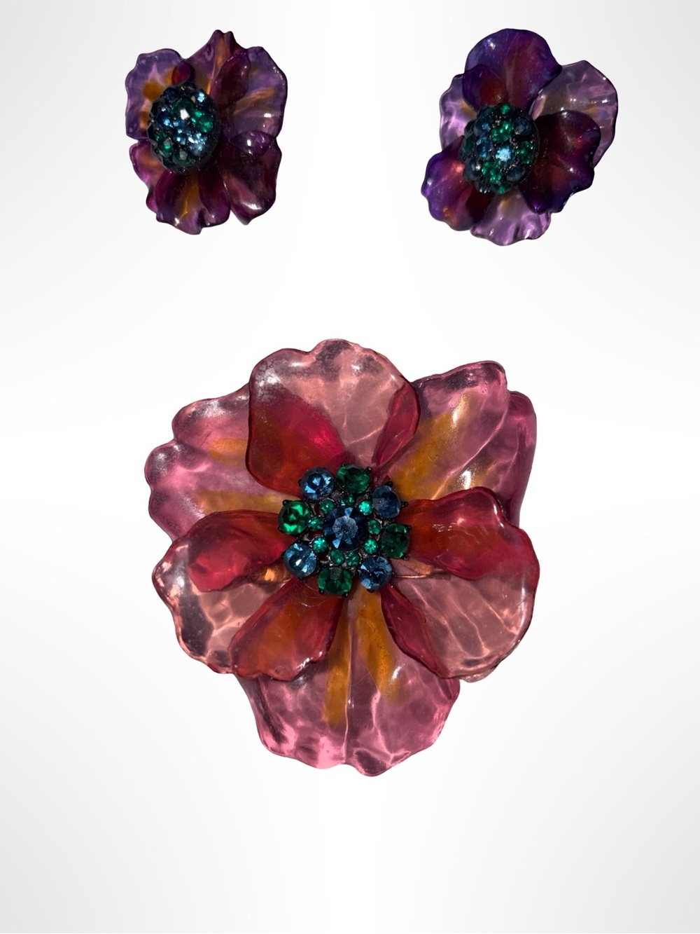 Vintage Signed Vendôme Lucite Flower Pink Brooch & Clip-on Earrings Demi Parure